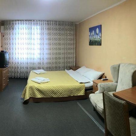 Мини Отель «Positive” Kijów Zewnętrze zdjęcie